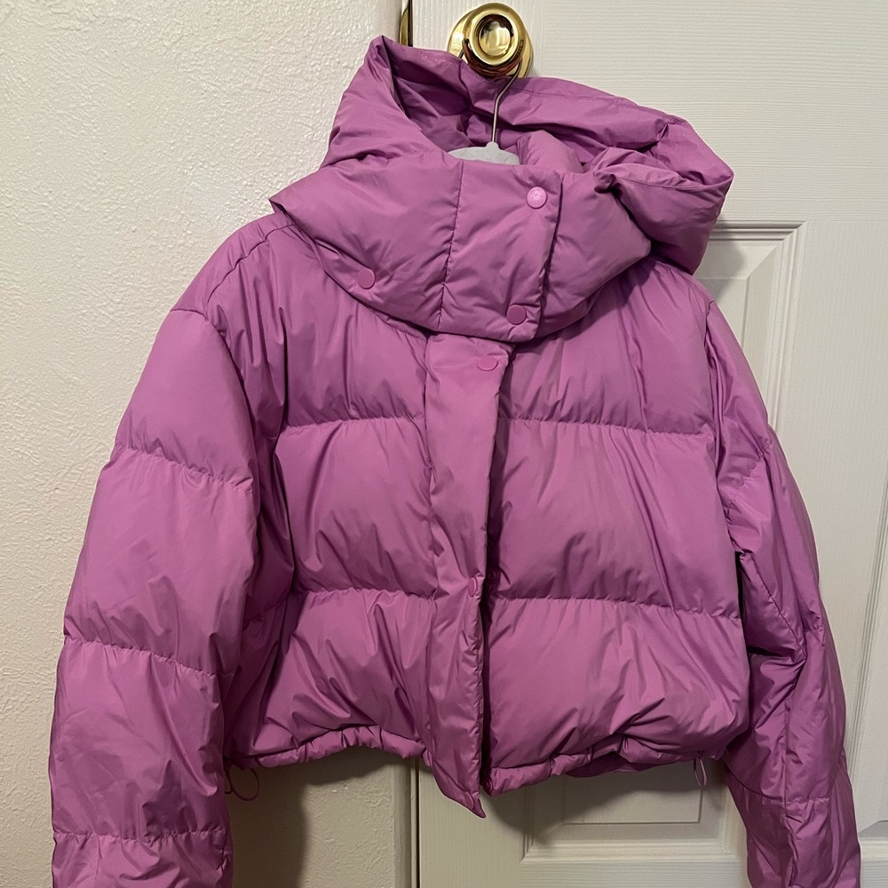 Lululemon Cropped Wunder Puff jacket
